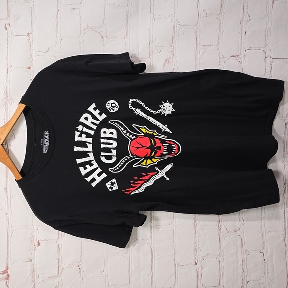 Hellfire Club Other - Netflix Stranger Things Hellfire Club Short Sleeve Tee Shirt Men's Size Medium